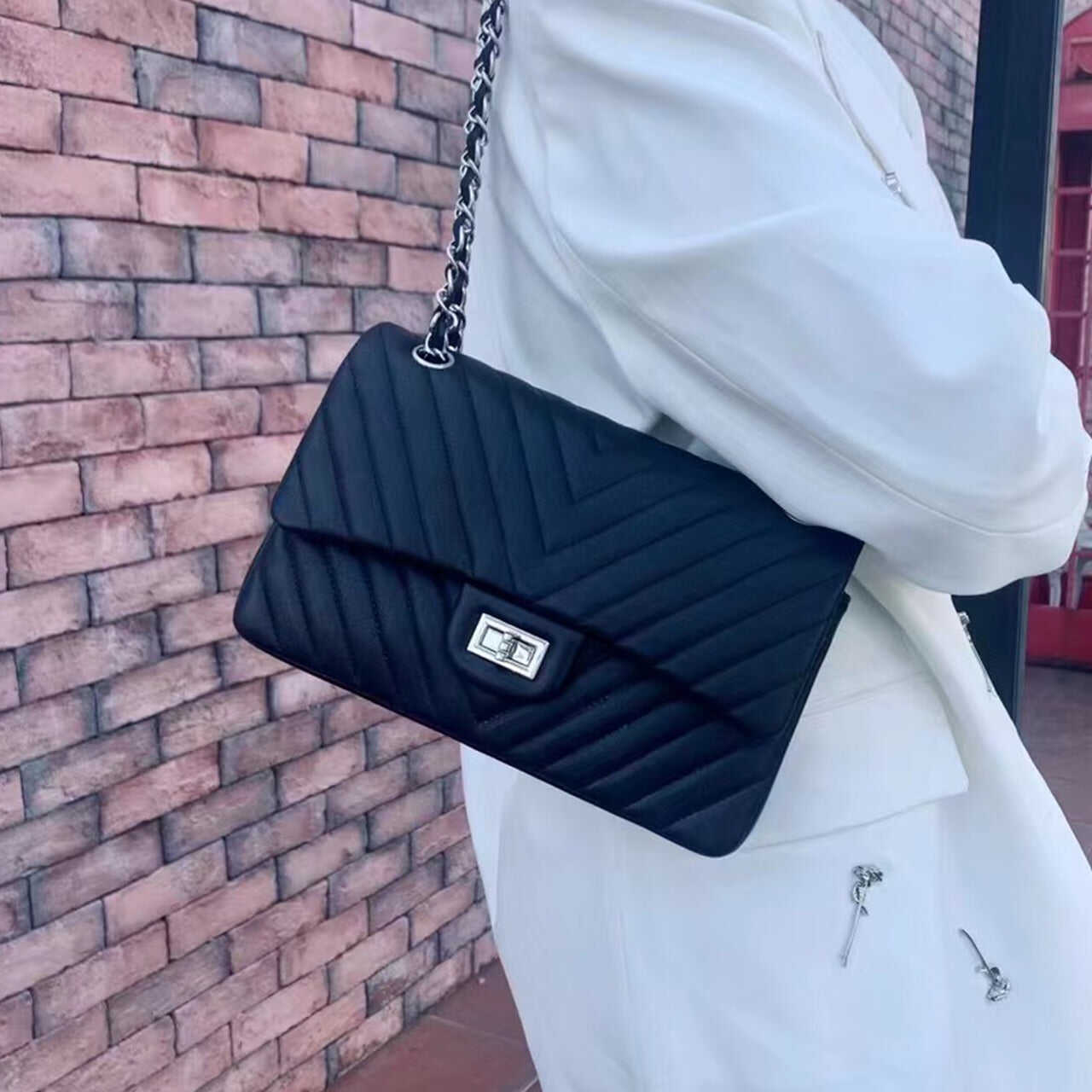25cm Italian calfskin leather  luxury grade calf leather quilted handbag chain shoulder strap crossbody flap bag