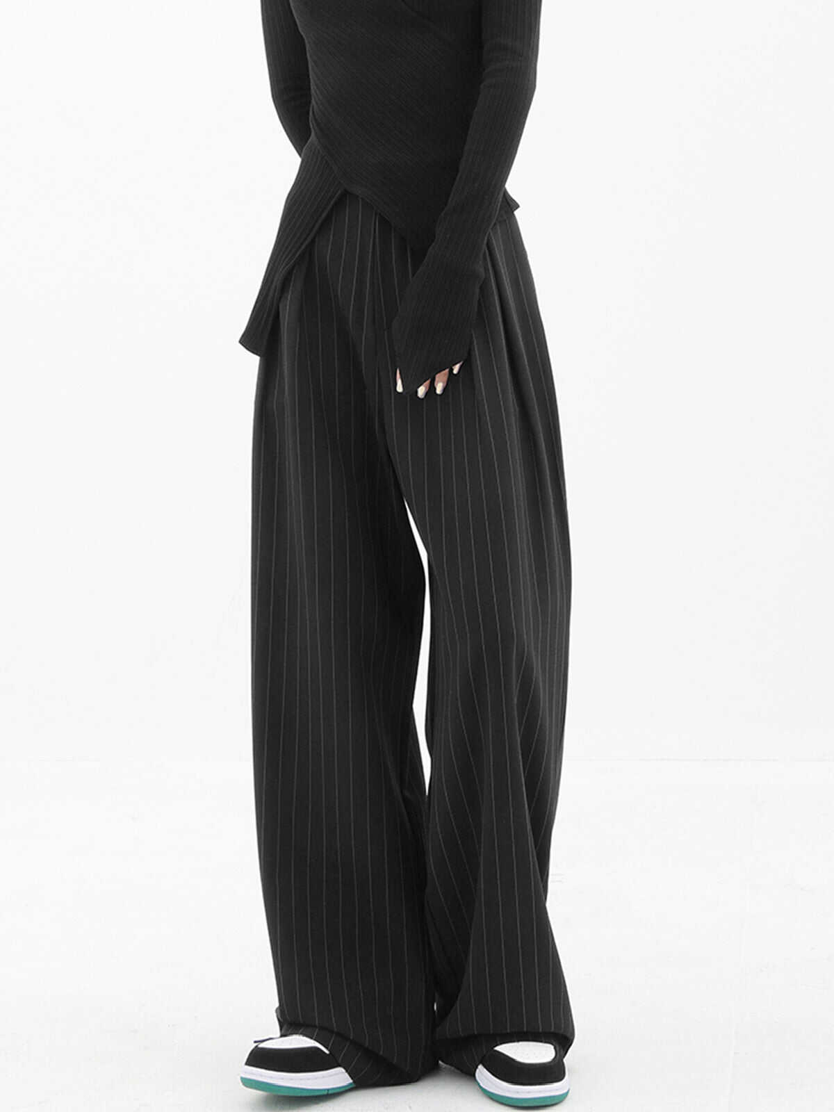 Baggy Pinstripe Wide Leg Pants