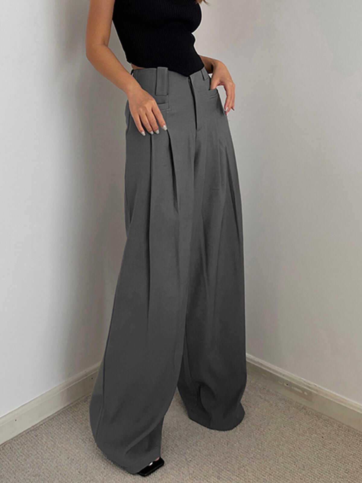 Leisure Pleated Wide Leg Pants