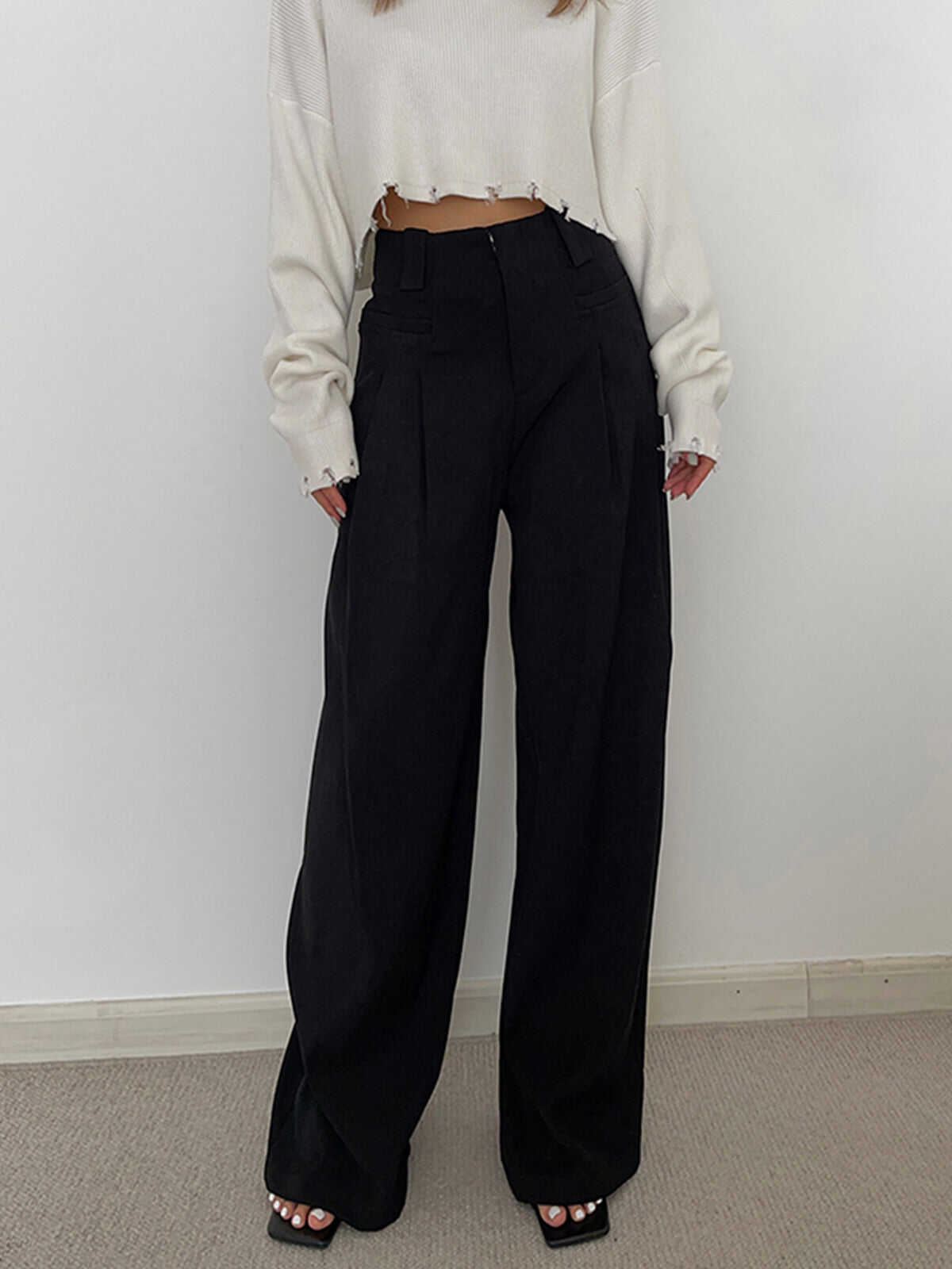 Leisure Pleated Wide Leg Pants
