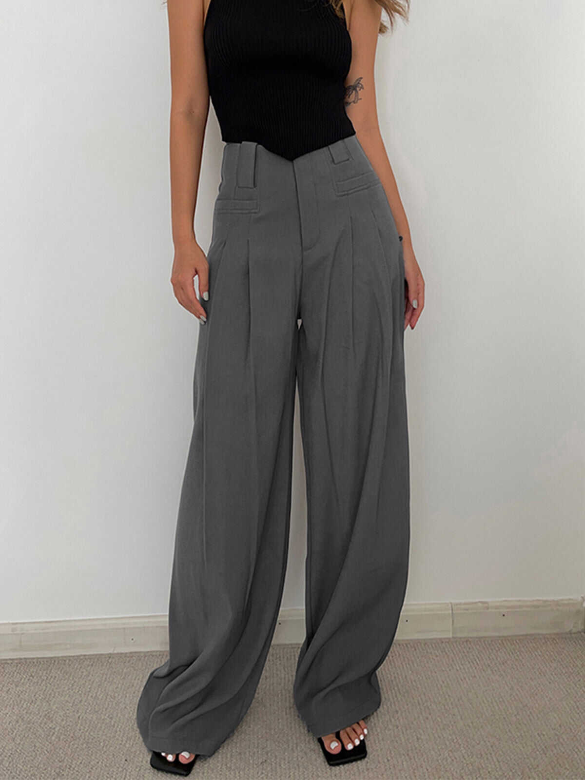 Leisure Pleated Wide Leg Pants